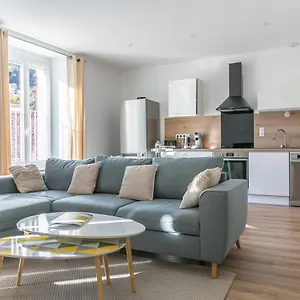 https://le-cocoon-sur-la-volane-apt-2-chambres-cur-du-village.hotels-rhonealpes.com